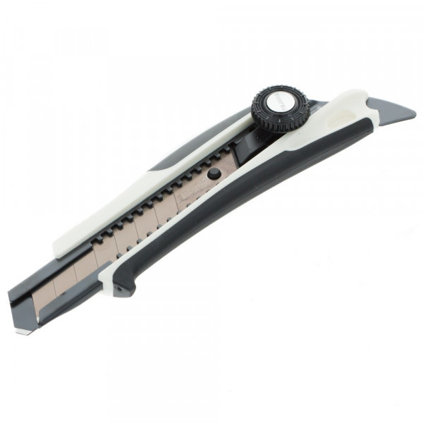 Нож сегментный 18 мм DORA FIN Cutter 18mm Tajima DFC561W